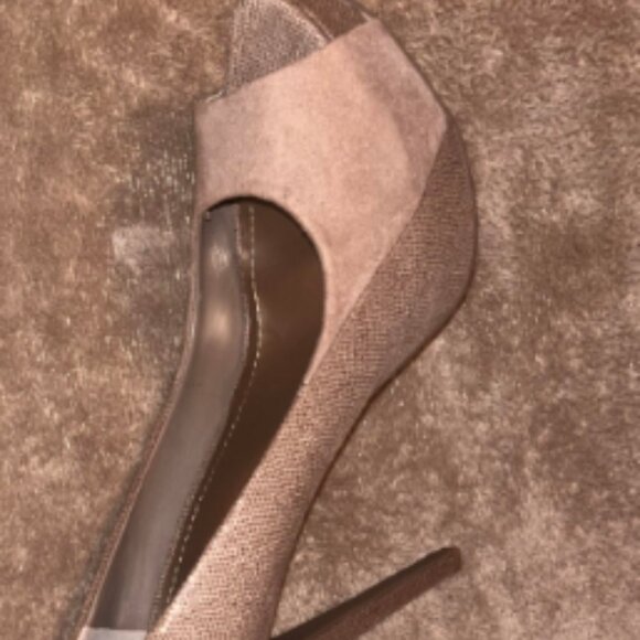 BCBG Peep Toe Tan Suede Heels - Picture 2 of 9